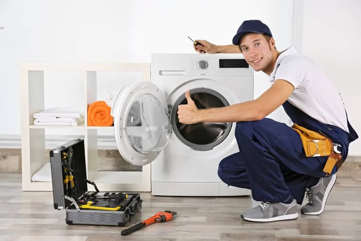 Washing machine repair technician in Cape Town